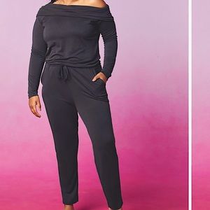 Fabletics 1piece jumpsuit in Coal XXL